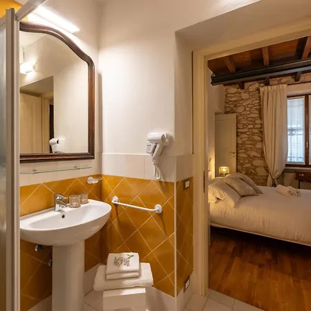 Ada Bed and breakfast