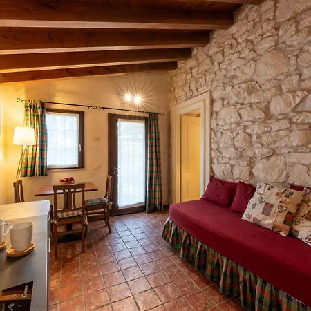 Ada Oda ve Kahvaltı Negrar