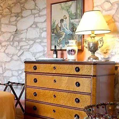 Ada فندق مبيت وإفطار